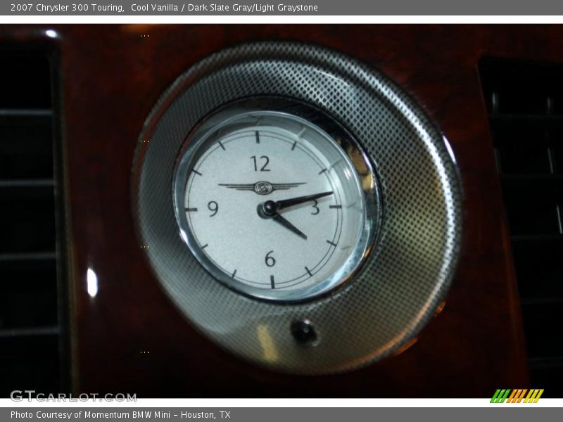 Cool Vanilla / Dark Slate Gray/Light Graystone 2007 Chrysler 300 Touring