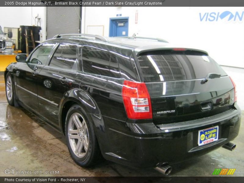 Brilliant Black Crystal Pearl / Dark Slate Gray/Light Graystone 2005 Dodge Magnum R/T