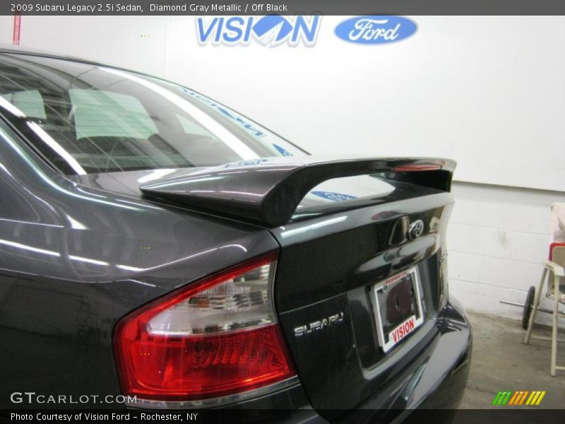 Diamond Gray Metallic / Off Black 2009 Subaru Legacy 2.5i Sedan