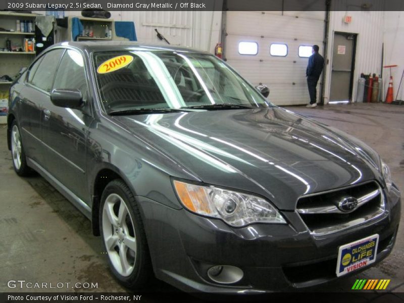 Diamond Gray Metallic / Off Black 2009 Subaru Legacy 2.5i Sedan