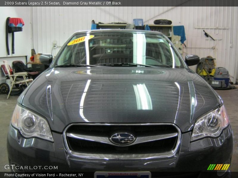 Diamond Gray Metallic / Off Black 2009 Subaru Legacy 2.5i Sedan