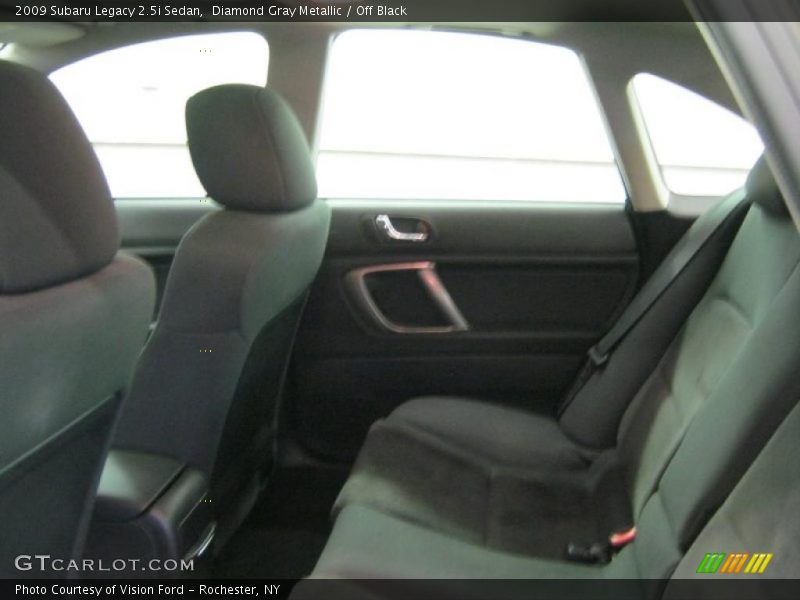 Diamond Gray Metallic / Off Black 2009 Subaru Legacy 2.5i Sedan