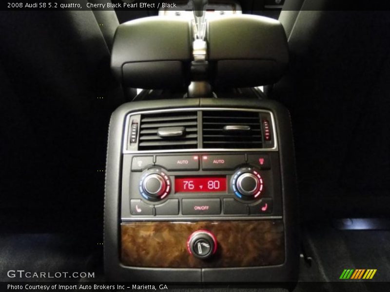 Controls of 2008 S8 5.2 quattro