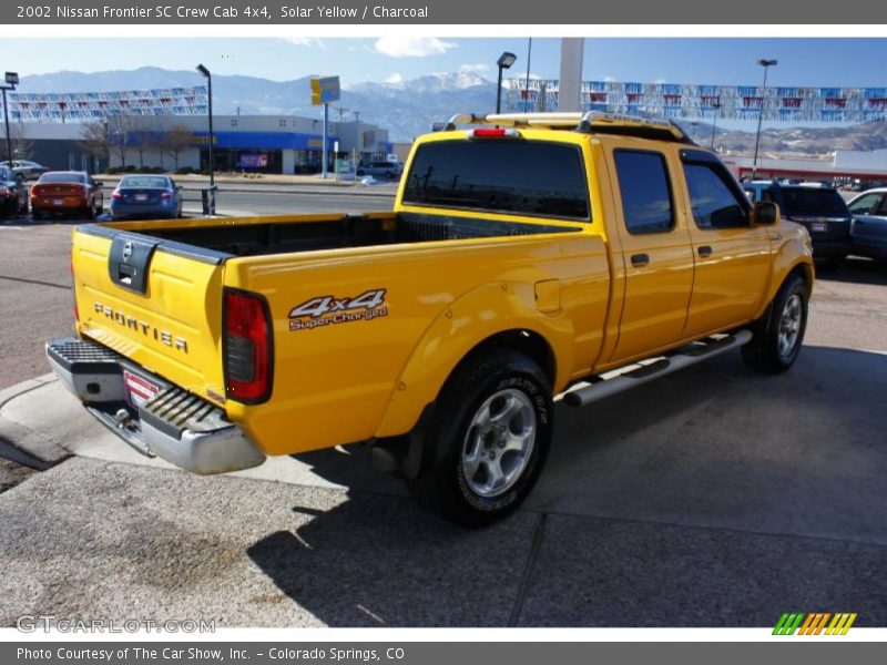 Solar Yellow / Charcoal 2002 Nissan Frontier SC Crew Cab 4x4