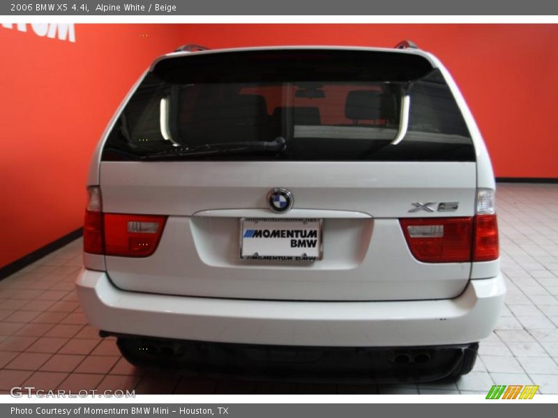 Alpine White / Beige 2006 BMW X5 4.4i