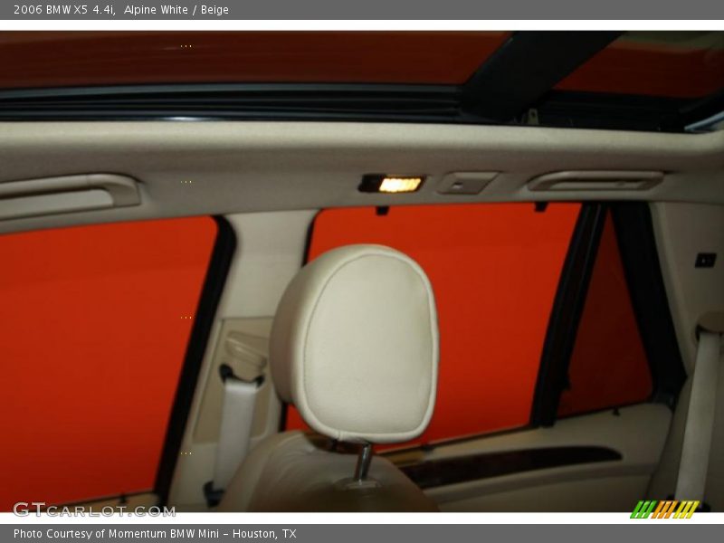 Alpine White / Beige 2006 BMW X5 4.4i