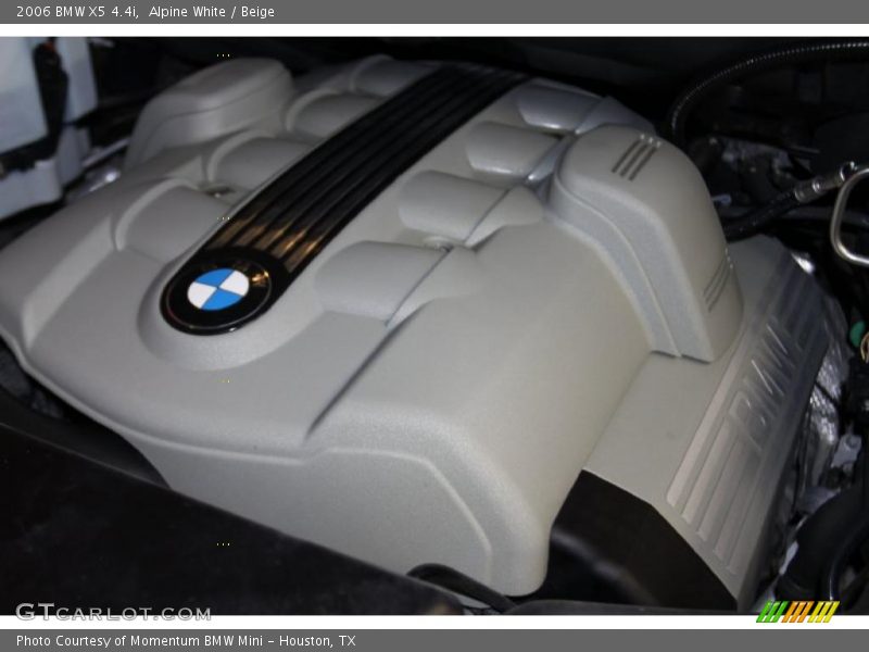 Alpine White / Beige 2006 BMW X5 4.4i