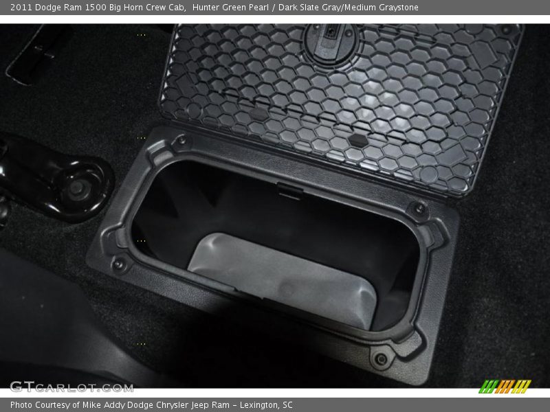 Hunter Green Pearl / Dark Slate Gray/Medium Graystone 2011 Dodge Ram 1500 Big Horn Crew Cab