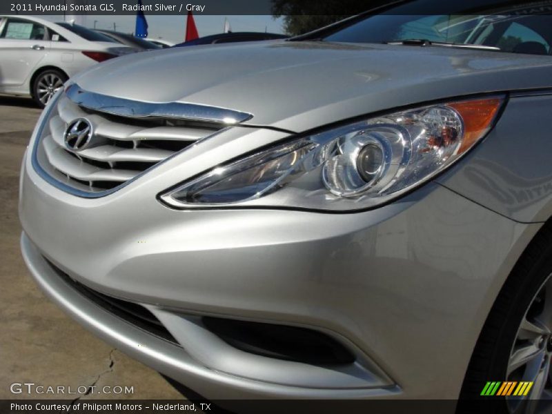 Radiant Silver / Gray 2011 Hyundai Sonata GLS