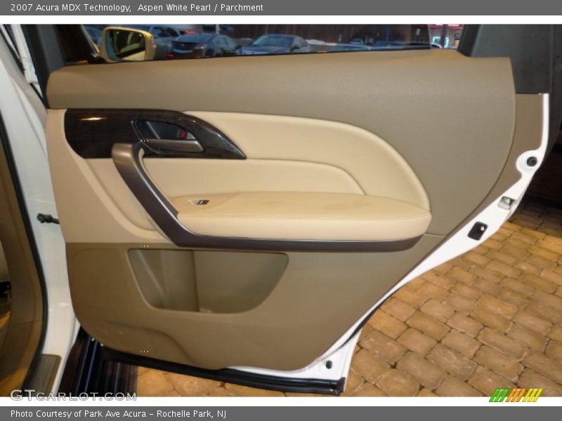 Aspen White Pearl / Parchment 2007 Acura MDX Technology