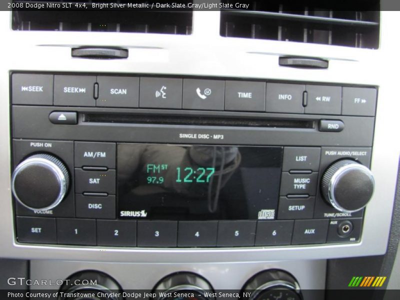 Bright Silver Metallic / Dark Slate Gray/Light Slate Gray 2008 Dodge Nitro SLT 4x4