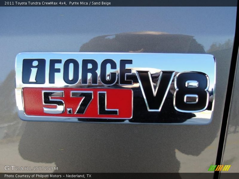  2011 Tundra CrewMax 4x4 Logo