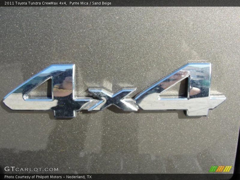  2011 Tundra CrewMax 4x4 Logo