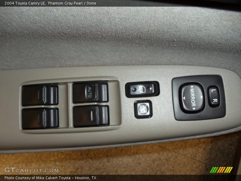 Phantom Gray Pearl / Stone 2004 Toyota Camry LE