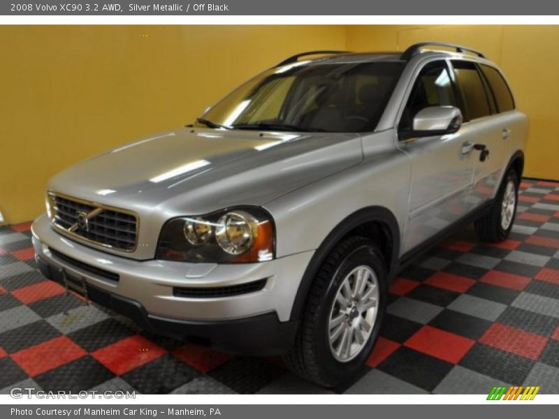 Silver Metallic / Off Black 2008 Volvo XC90 3.2 AWD