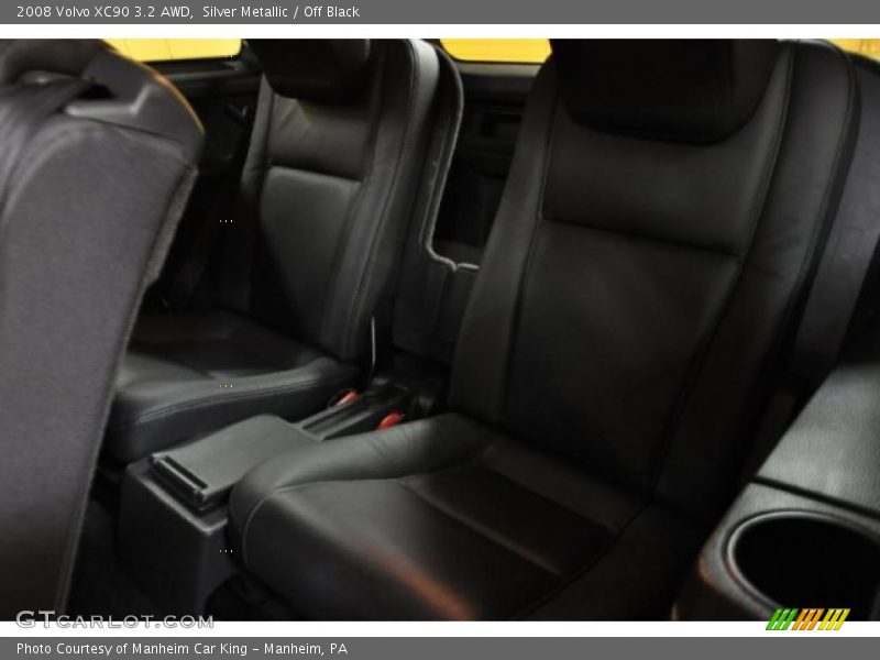 Silver Metallic / Off Black 2008 Volvo XC90 3.2 AWD