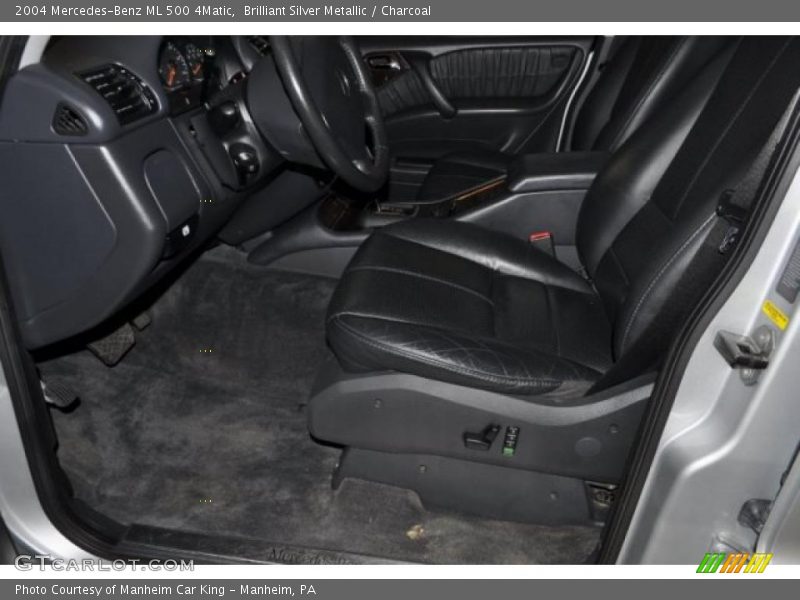 Brilliant Silver Metallic / Charcoal 2004 Mercedes-Benz ML 500 4Matic