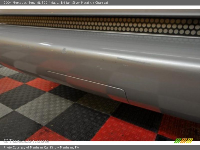 Brilliant Silver Metallic / Charcoal 2004 Mercedes-Benz ML 500 4Matic