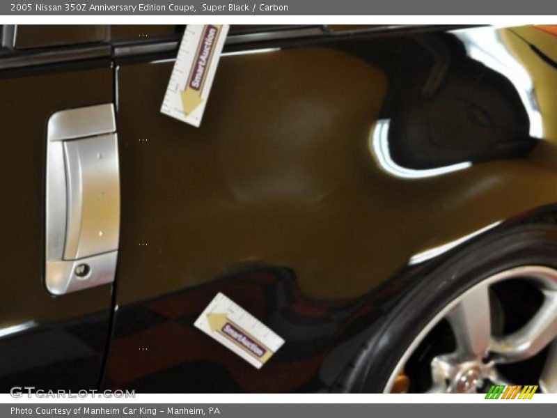 Super Black / Carbon 2005 Nissan 350Z Anniversary Edition Coupe