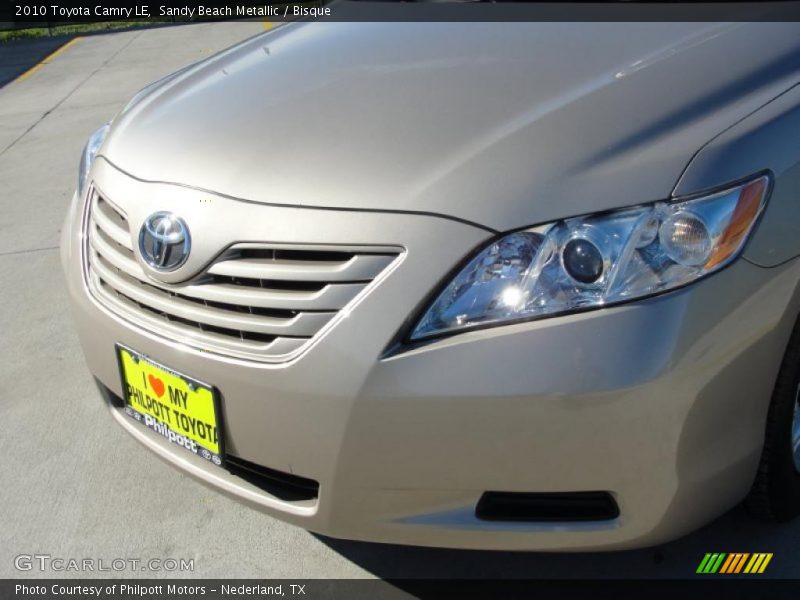 Sandy Beach Metallic / Bisque 2010 Toyota Camry LE