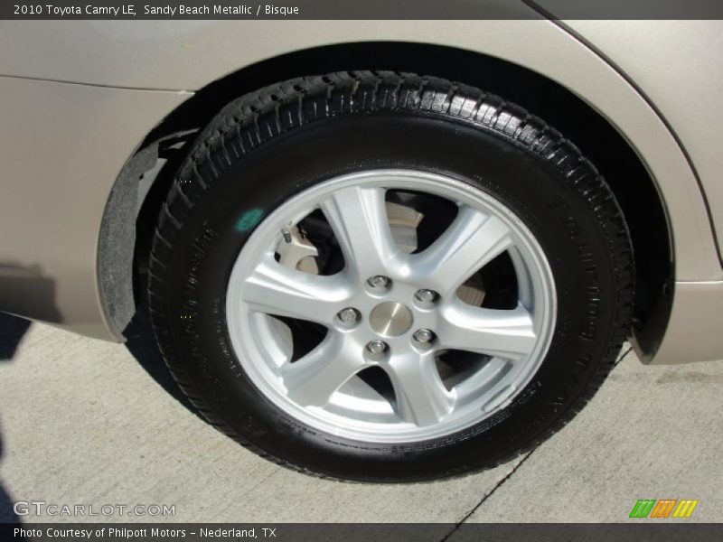 Sandy Beach Metallic / Bisque 2010 Toyota Camry LE