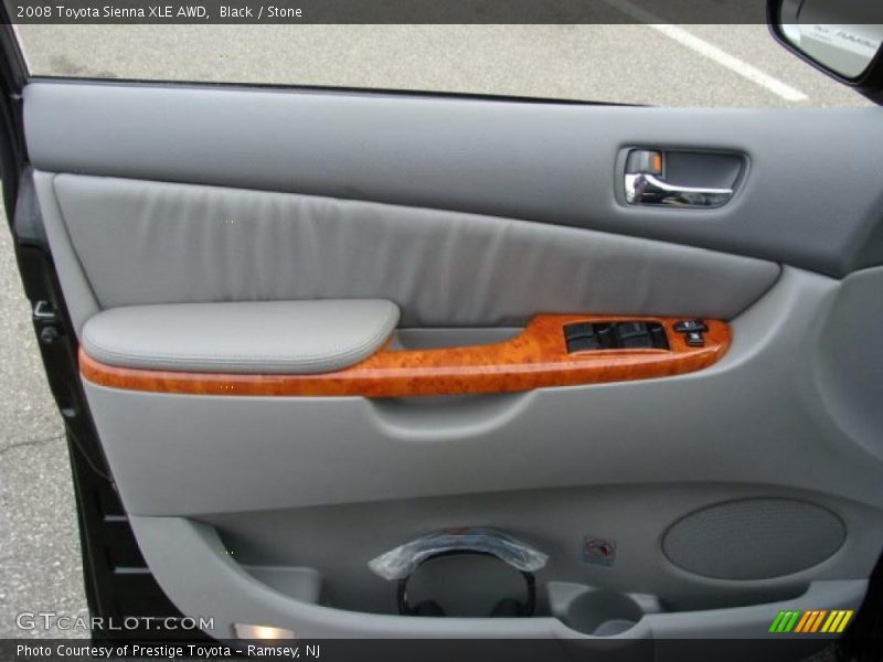 Black / Stone 2008 Toyota Sienna XLE AWD
