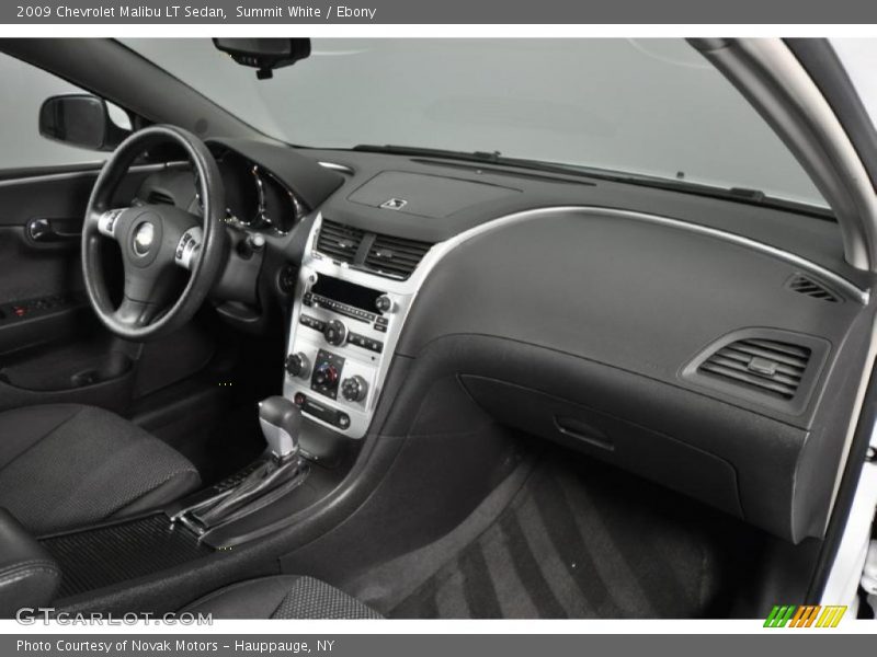 Summit White / Ebony 2009 Chevrolet Malibu LT Sedan