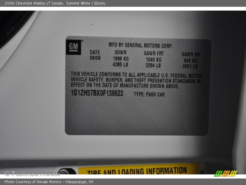 Summit White / Ebony 2009 Chevrolet Malibu LT Sedan