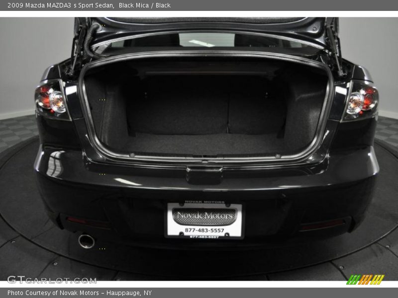  2009 MAZDA3 s Sport Sedan Trunk