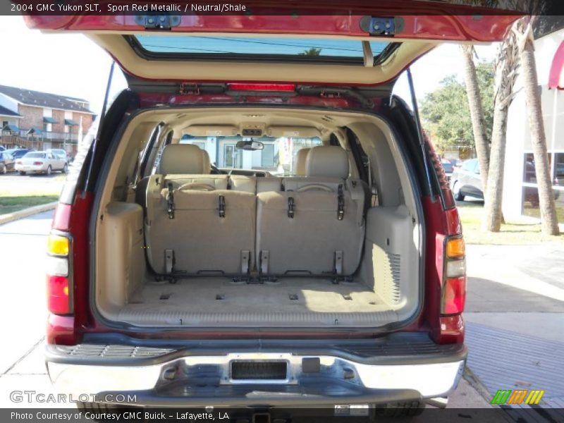 Sport Red Metallic / Neutral/Shale 2004 GMC Yukon SLT