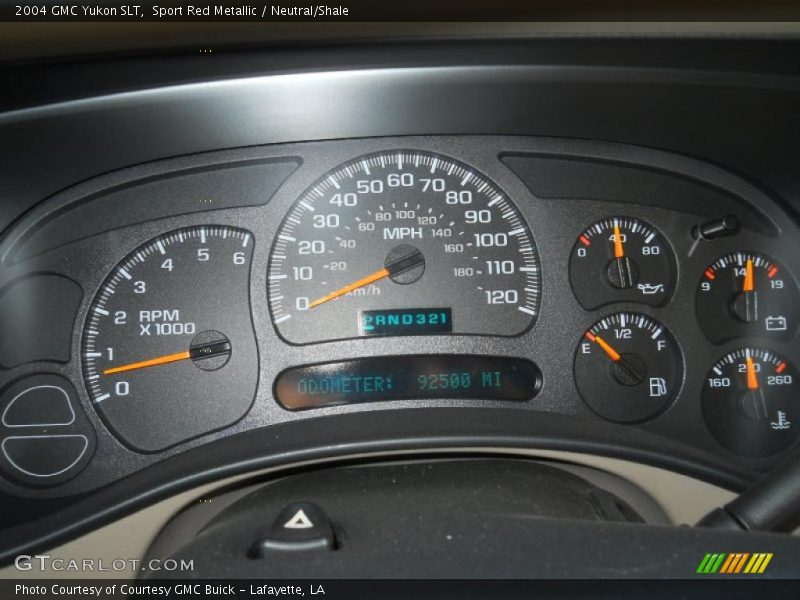 Sport Red Metallic / Neutral/Shale 2004 GMC Yukon SLT