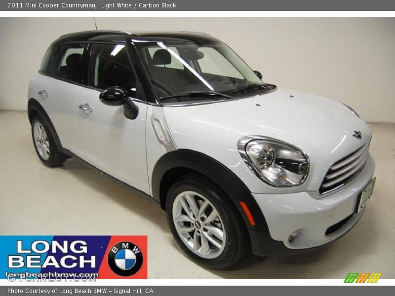 Light White / Carbon Black 2011 Mini Cooper Countryman