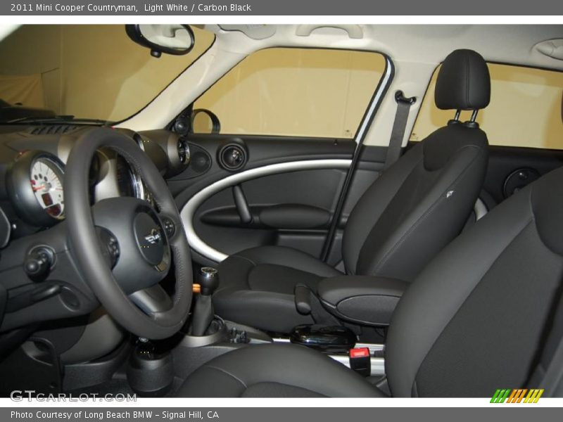 Light White / Carbon Black 2011 Mini Cooper Countryman
