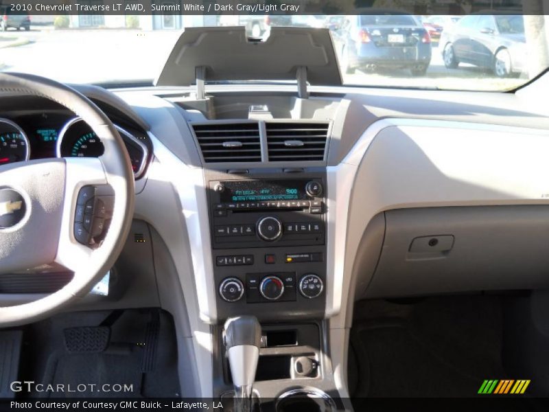 Summit White / Dark Gray/Light Gray 2010 Chevrolet Traverse LT AWD