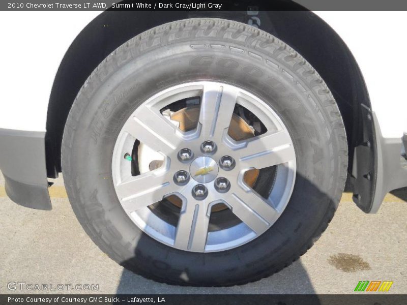 Summit White / Dark Gray/Light Gray 2010 Chevrolet Traverse LT AWD