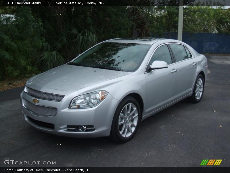 Front 3/4 View of 2011 Malibu LTZ