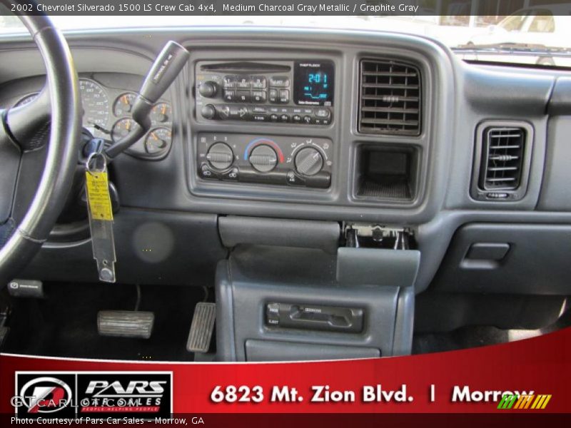 Medium Charcoal Gray Metallic / Graphite Gray 2002 Chevrolet Silverado 1500 LS Crew Cab 4x4