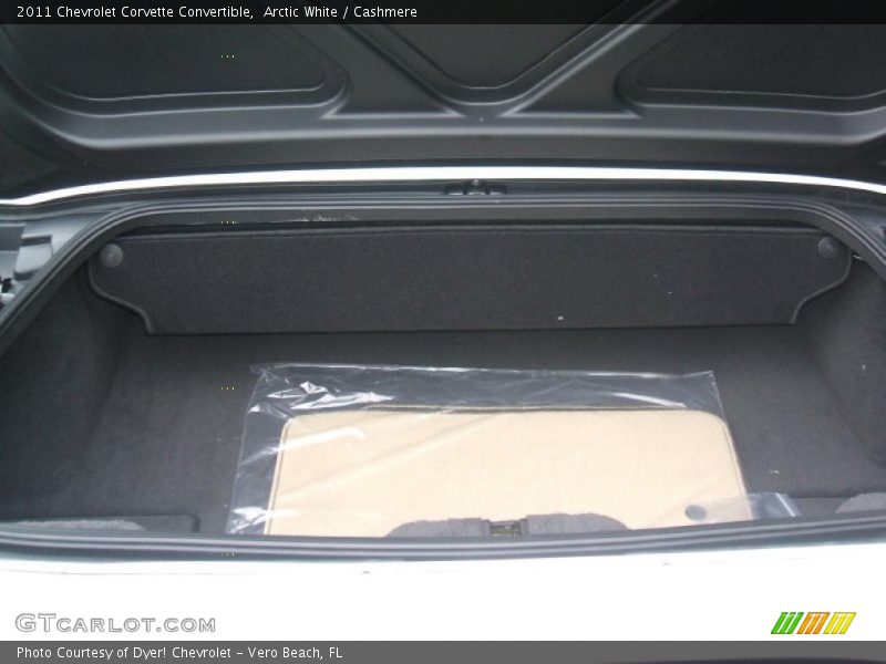  2011 Corvette Convertible Trunk
