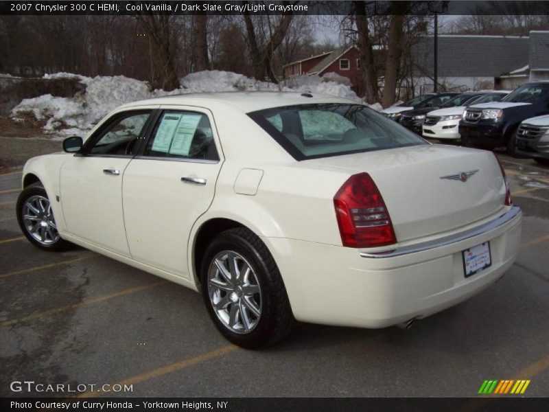 Cool Vanilla / Dark Slate Gray/Light Graystone 2007 Chrysler 300 C HEMI