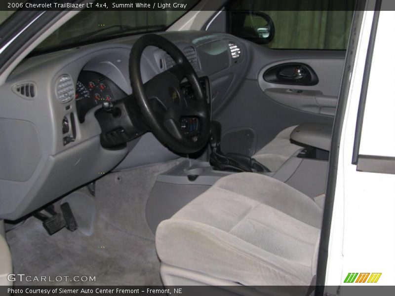 Summit White / Light Gray 2006 Chevrolet TrailBlazer LT 4x4