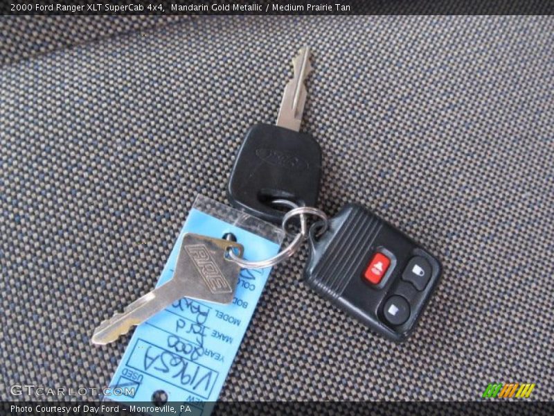 Mandarin Gold Metallic / Medium Prairie Tan 2000 Ford Ranger XLT SuperCab 4x4