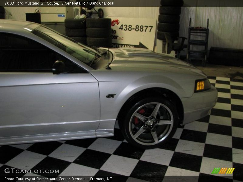 Silver Metallic / Dark Charcoal 2003 Ford Mustang GT Coupe