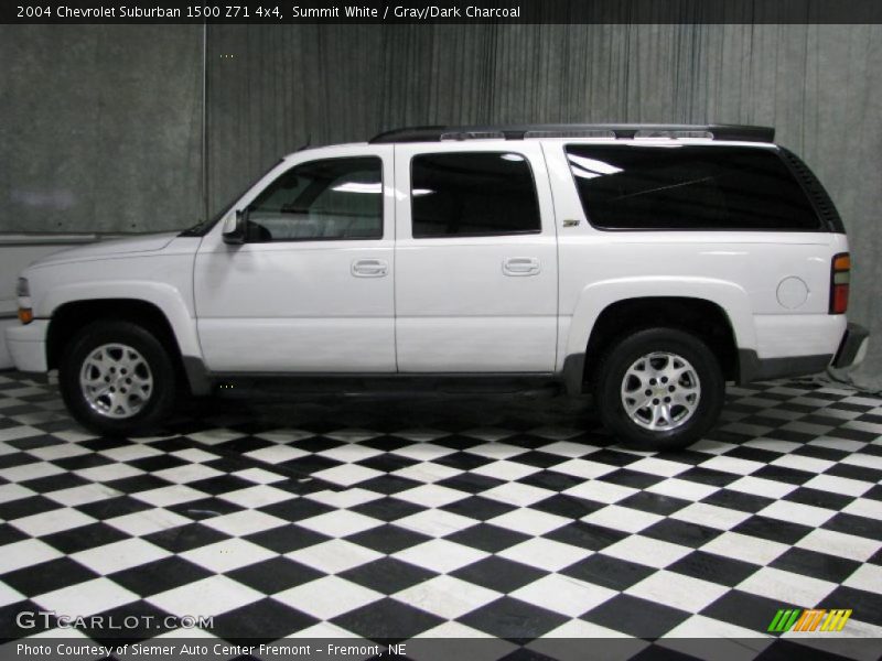 Summit White / Gray/Dark Charcoal 2004 Chevrolet Suburban 1500 Z71 4x4