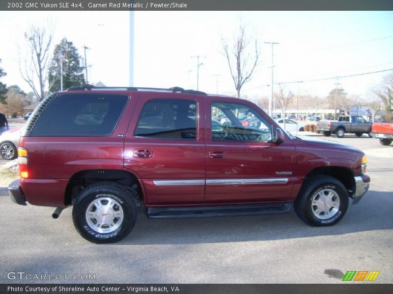Garnet Red Metallic / Pewter/Shale 2002 GMC Yukon SLE 4x4
