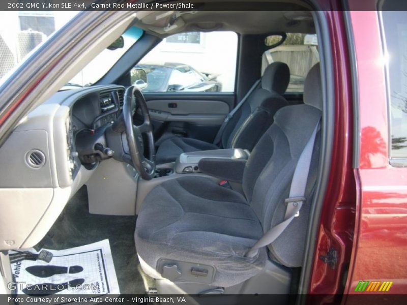 Garnet Red Metallic / Pewter/Shale 2002 GMC Yukon SLE 4x4
