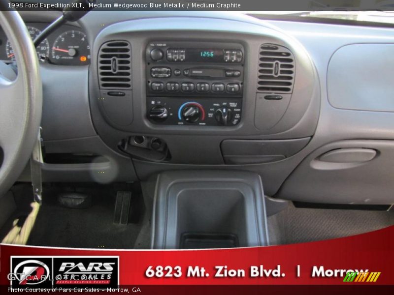 Medium Wedgewood Blue Metallic / Medium Graphite 1998 Ford Expedition XLT
