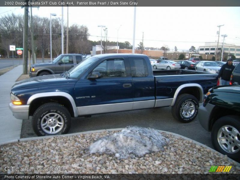 Patriot Blue Pearl / Dark Slate Gray 2002 Dodge Dakota SXT Club Cab 4x4