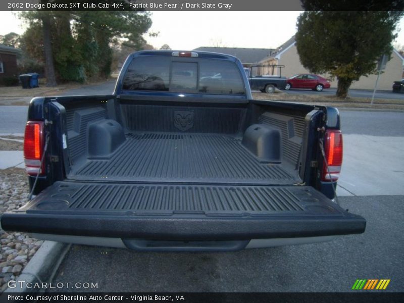 Patriot Blue Pearl / Dark Slate Gray 2002 Dodge Dakota SXT Club Cab 4x4