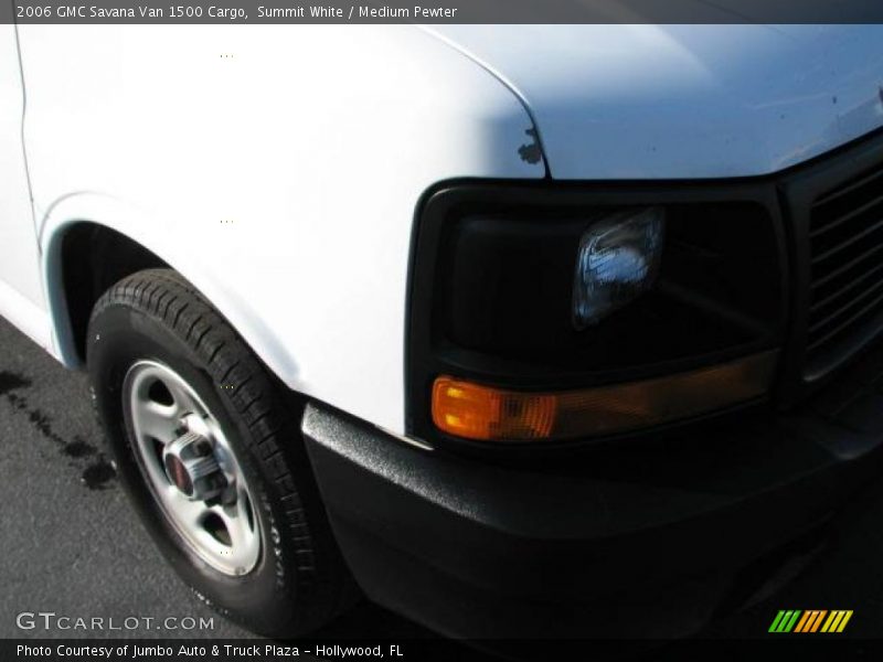 Summit White / Medium Pewter 2006 GMC Savana Van 1500 Cargo