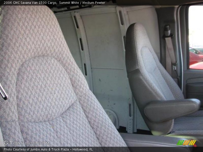 Summit White / Medium Pewter 2006 GMC Savana Van 1500 Cargo